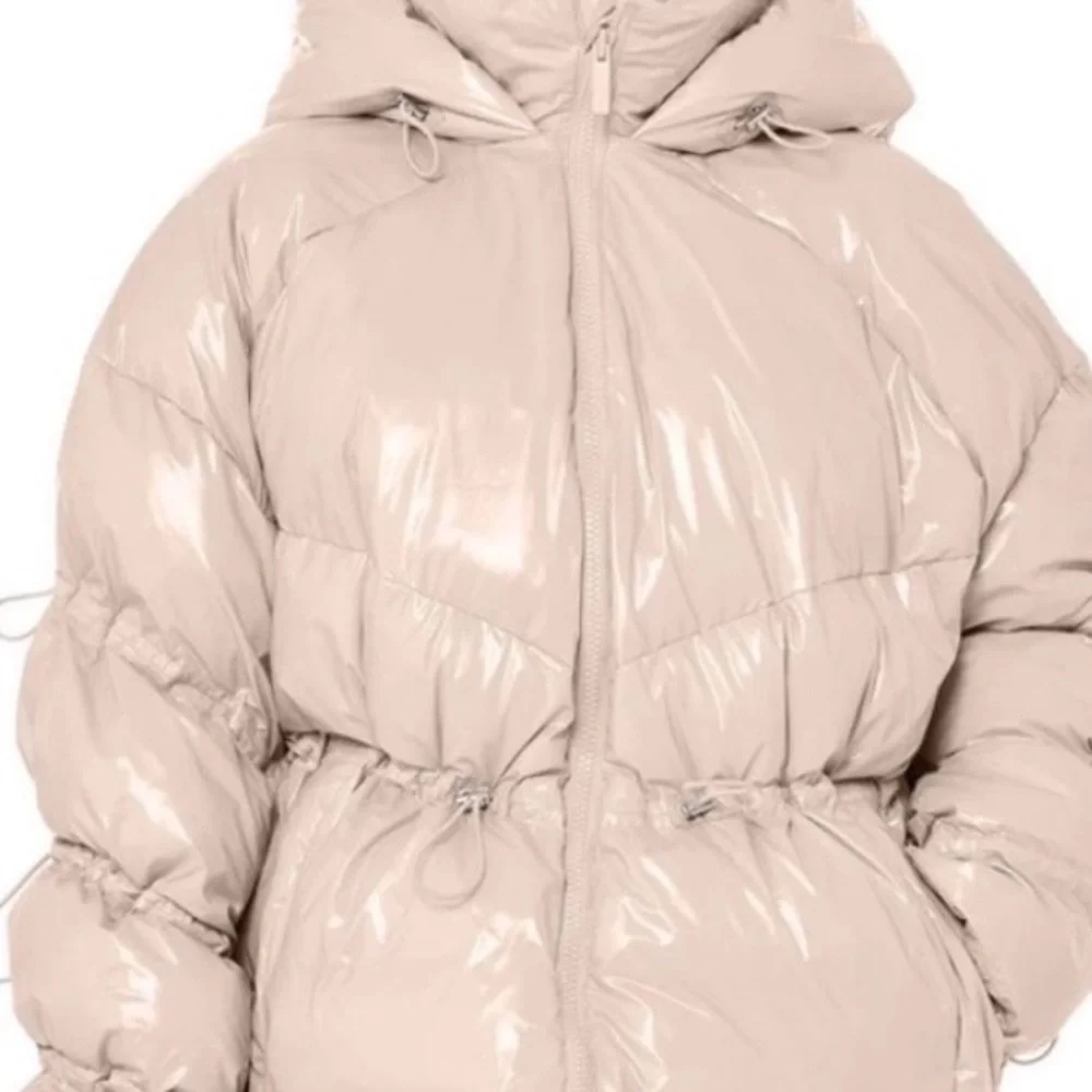 ALO Yoga Quilted Hooded Puffer Coat in Pale Pink